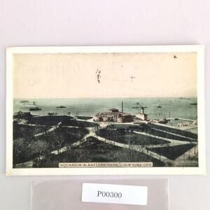 Vintage 1939 Postcard New York Aquarium Battery Park Manhattan City